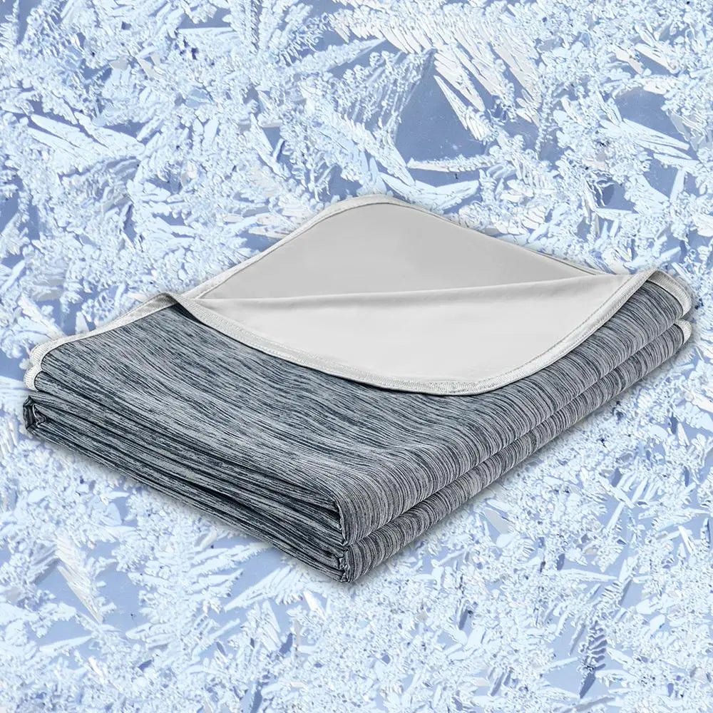 All Season Lightweight Comfy Calming Blanket - Roots & Rooms