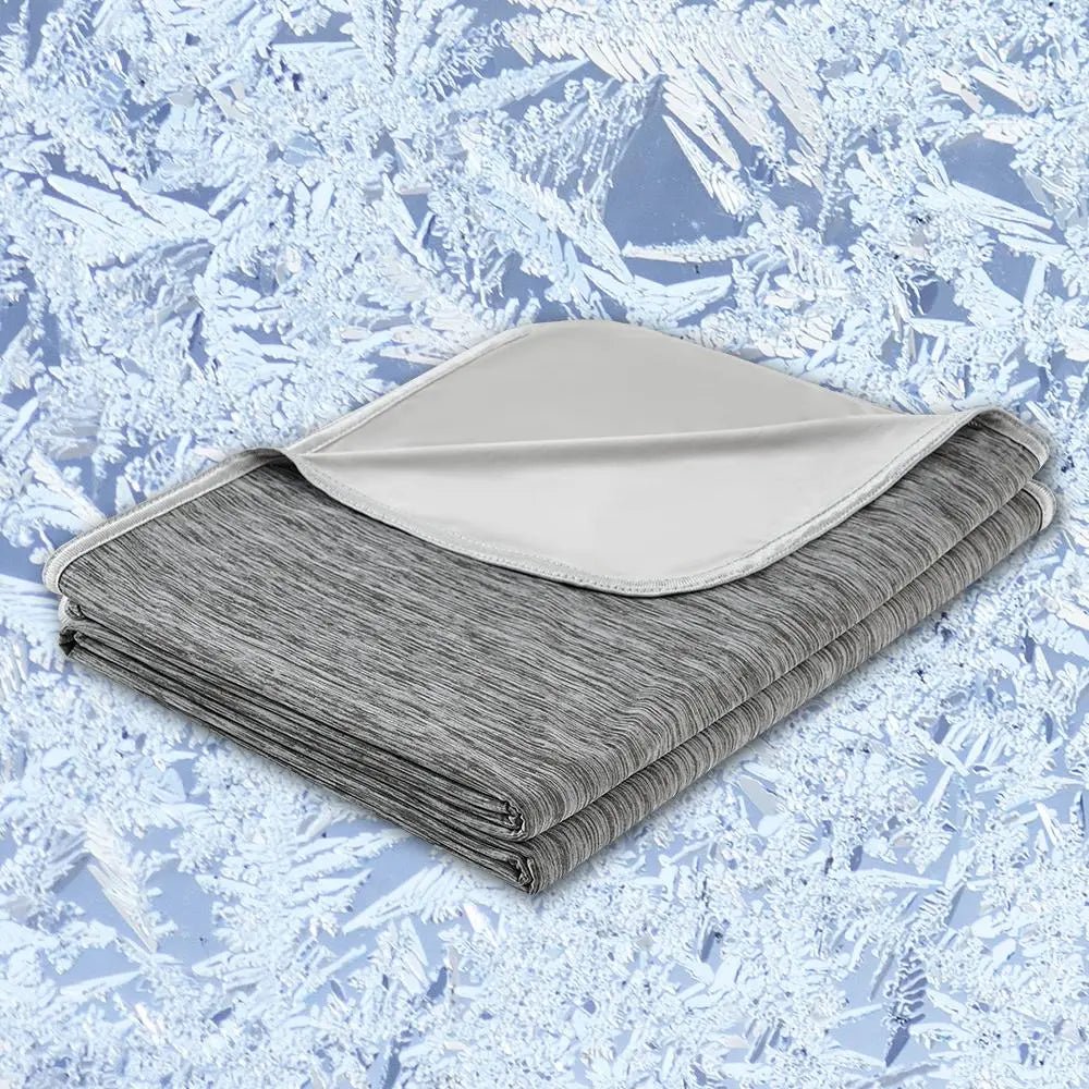 All Season Lightweight Comfy Calming Blanket - Roots & Rooms